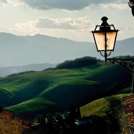 Podere Orto Wine Country House Trevinano Екстериор снимка