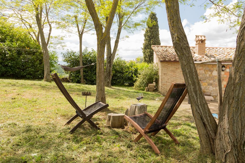 Podere Orto Wine Country House Trevinano Екстериор снимка