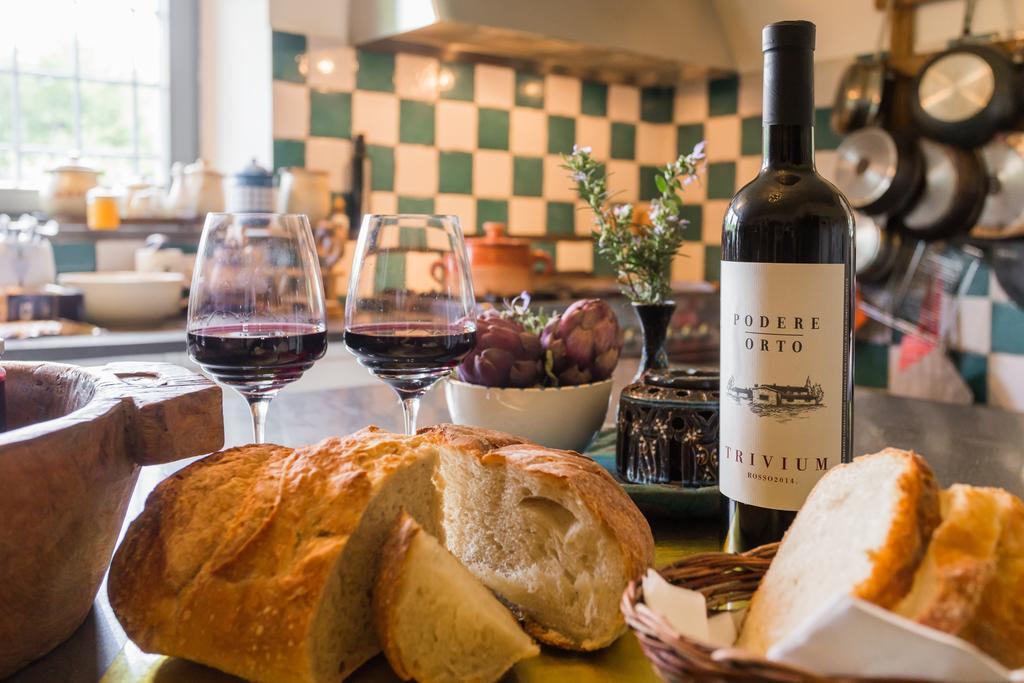 Podere Orto Wine Country House Trevinano Екстериор снимка