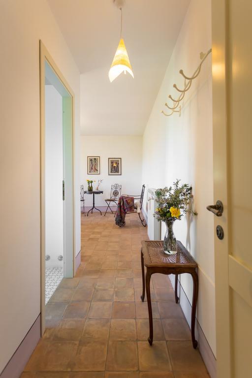 Podere Orto Wine Country House Trevinano Екстериор снимка